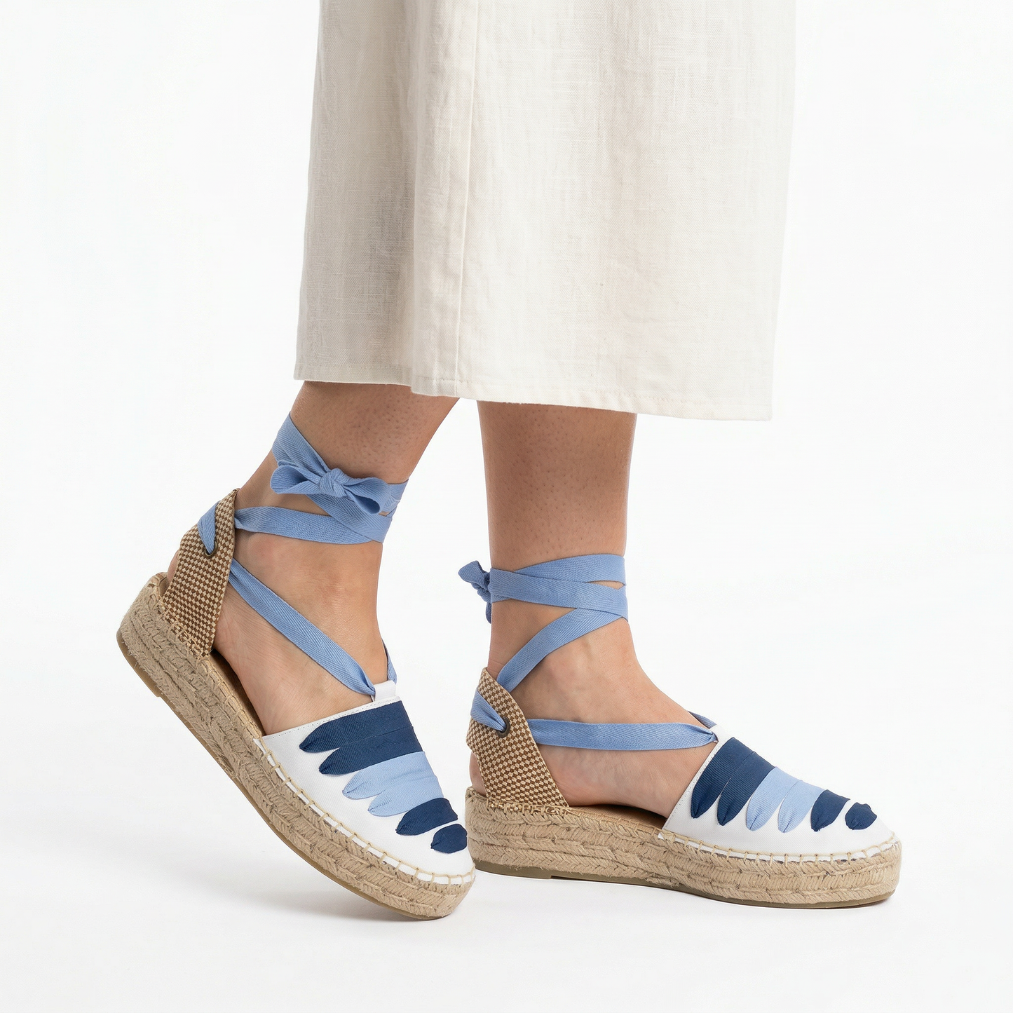 Alpargatas de yute con estilo fresco y elegante.