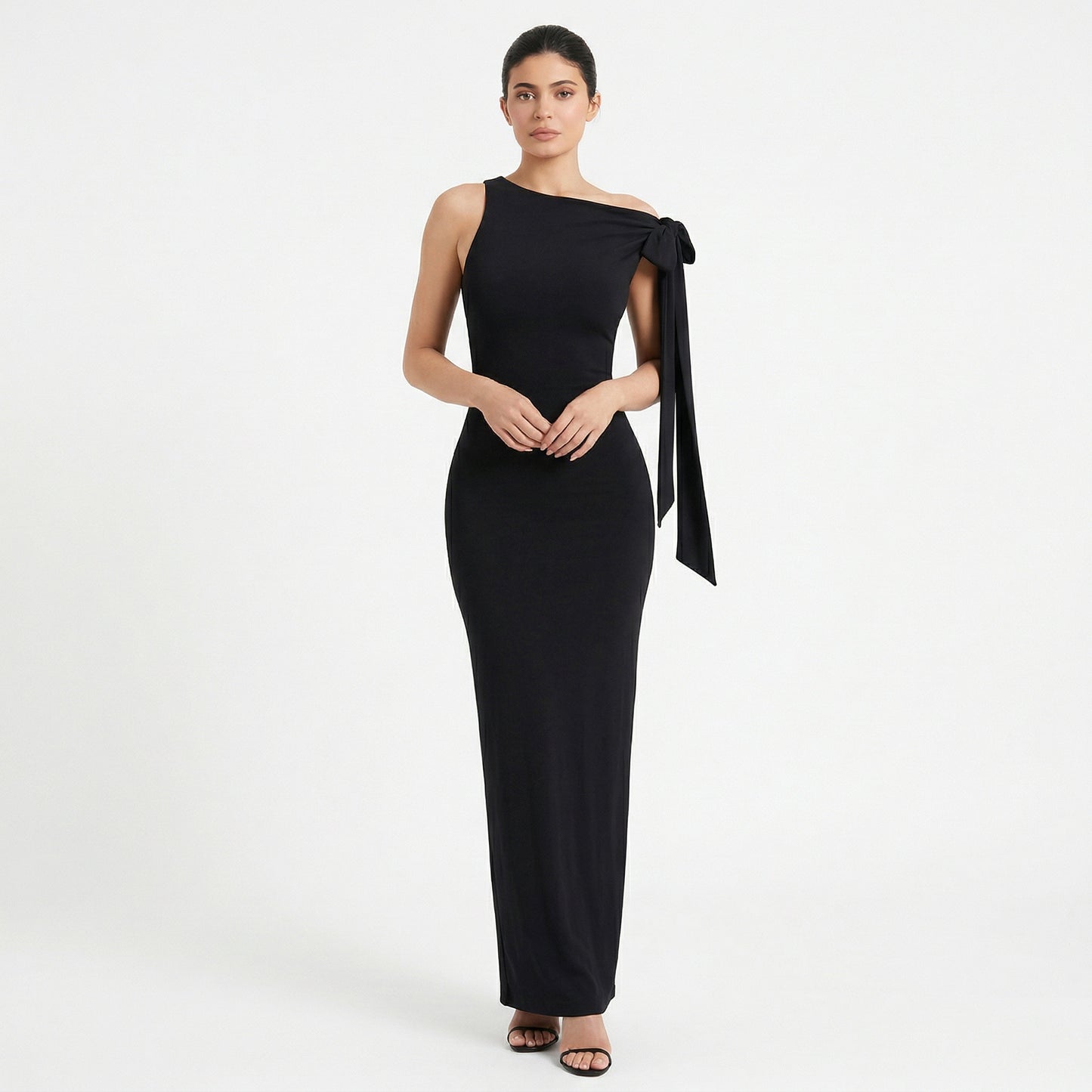 Noir – Vestido largo asimétrico elegante